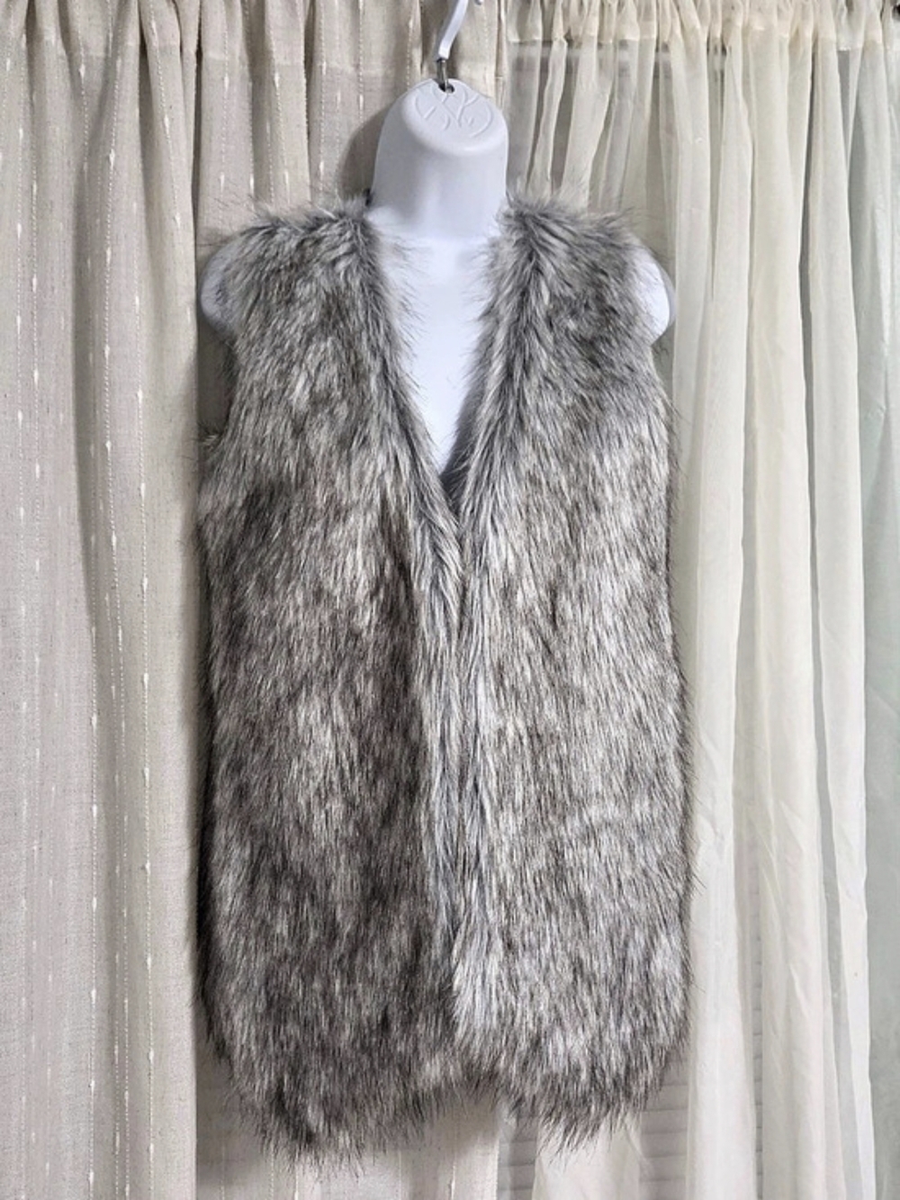 New Directions Faux Fur Knit Vest